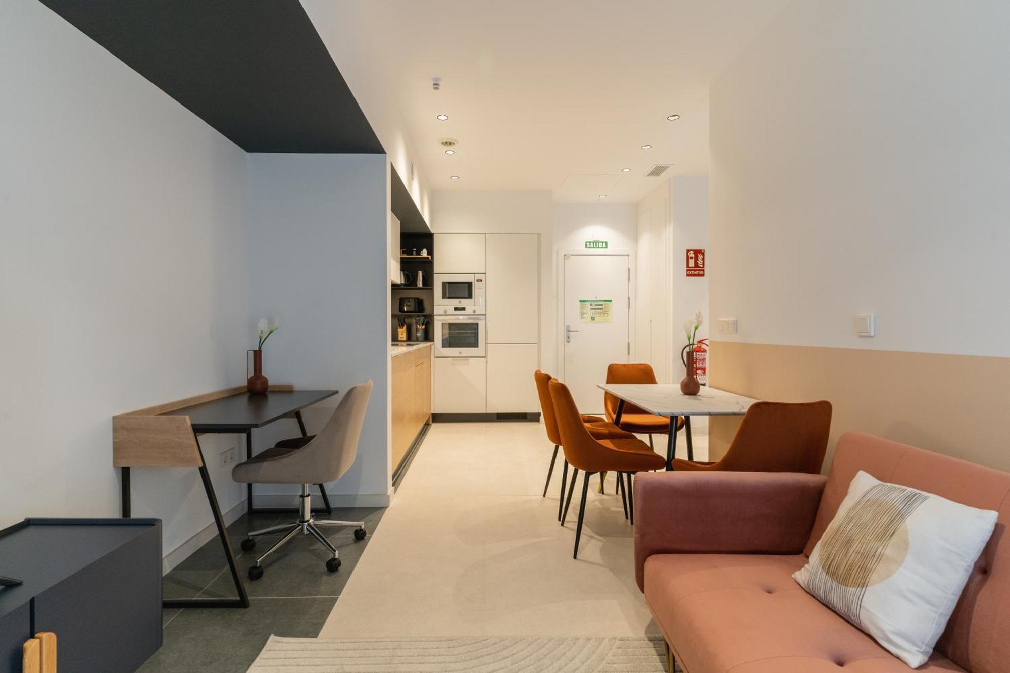 Canillas Apartments Мадрид Экстерьер фото